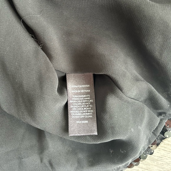 Express black sequin split back tank - Picture 5 of 6